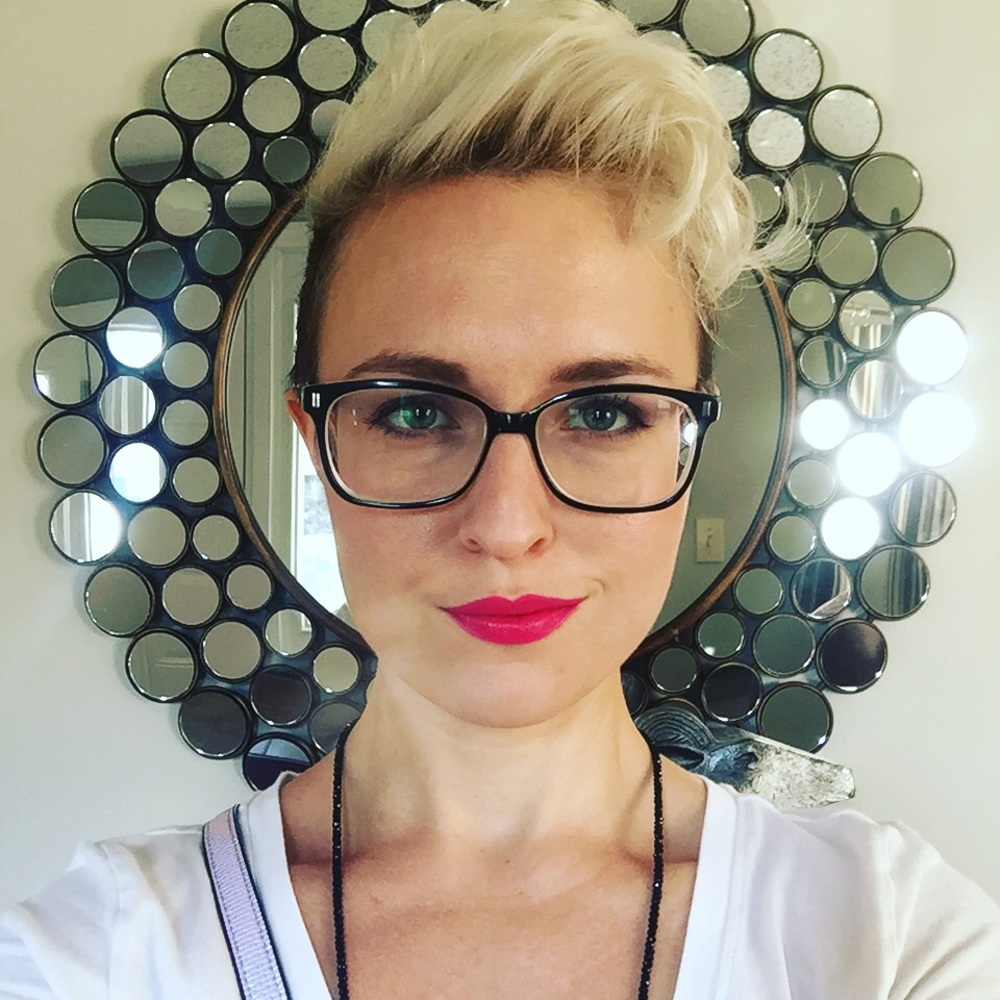 Meet your Posher, Cecylia